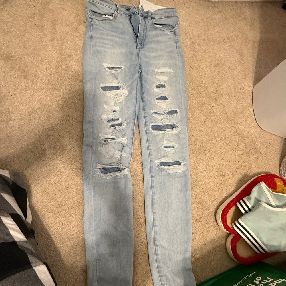 American Eagle Outfitters Light Blue Ripped Skinny Jeans